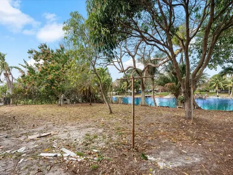 4331 SW 31st Drive West Park FL 33023