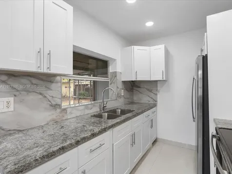 4331 SW 31st Drive West Park FL 33023