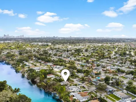 4331 SW 31st Drive West Park FL 33023