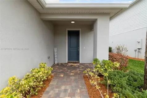 10581 SW Captiva Drive Port St. Lucie FL 34987