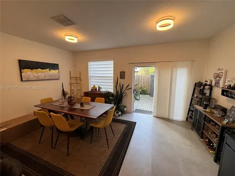 2604 SE 19th Street Homestead FL 33035