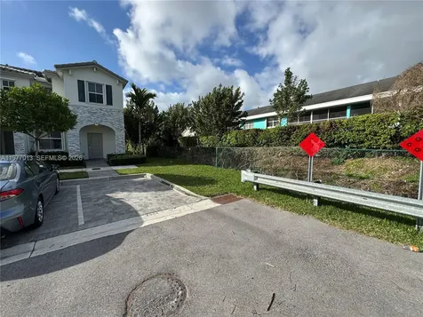 2604 SE 19th Street Homestead FL 33035