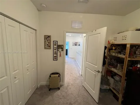 2604 SE 19th Street Homestead FL 33035