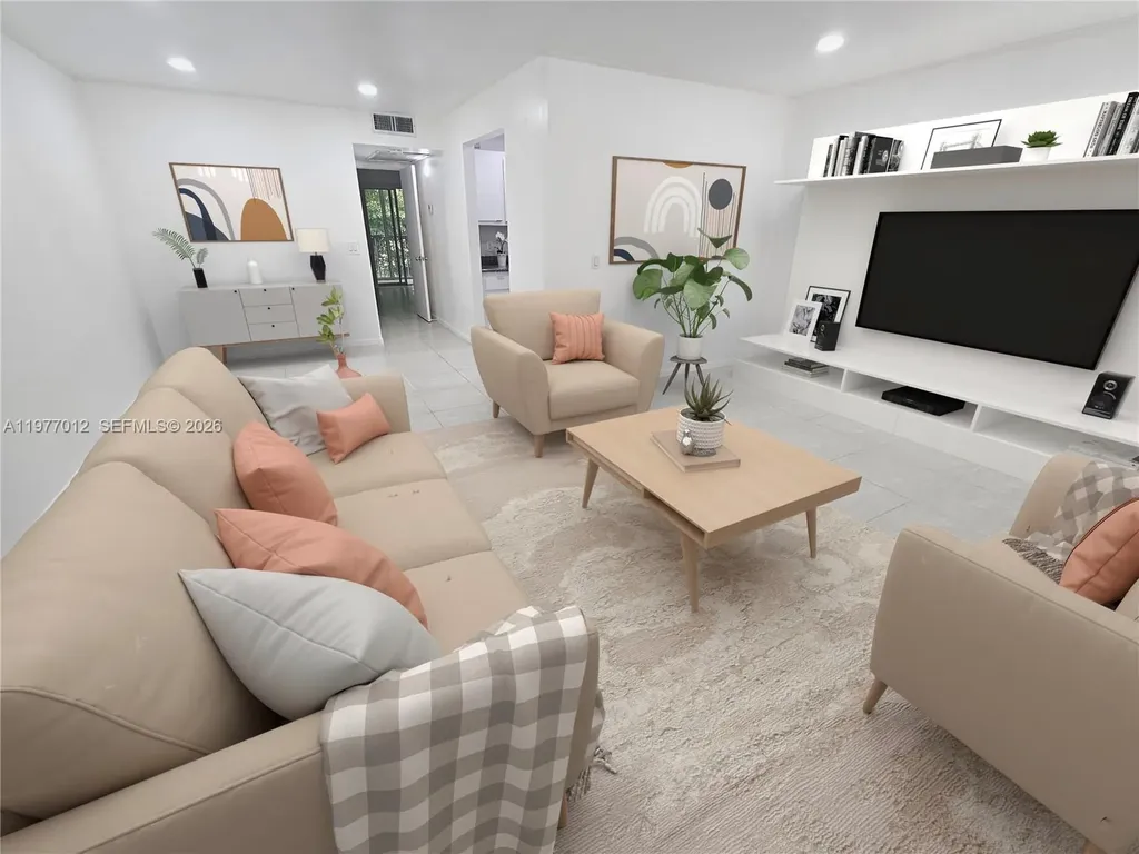 251 SW 132nd Way Pembroke Pines FL 33027