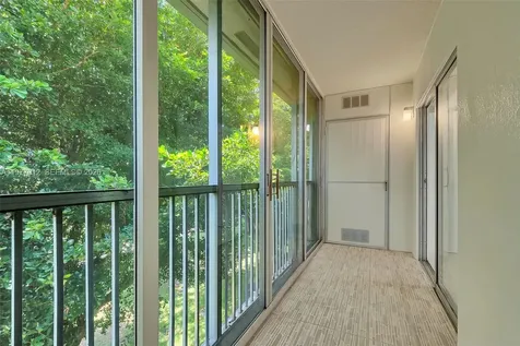 251 SW 132nd Way Pembroke Pines FL 33027