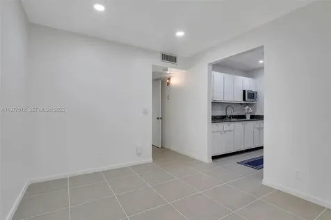 251 SW 132nd Way Pembroke Pines FL 33027