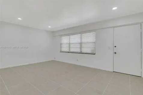 251 SW 132nd Way Pembroke Pines FL 33027