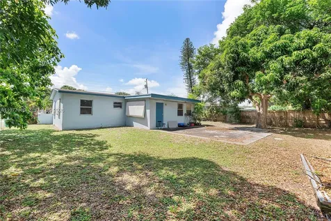800 NW 33rd Avenue Lauderhill FL 33311