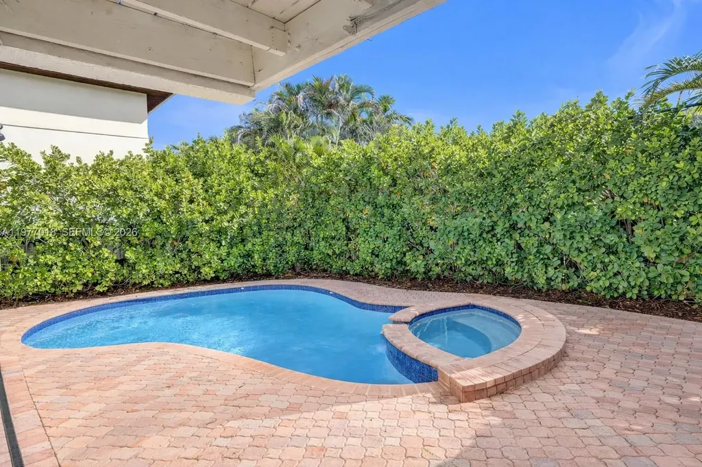 1844 NE 26th Avenue Fort Lauderdale FL 33305