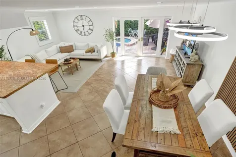 1844 NE 26th Avenue Fort Lauderdale FL 33305