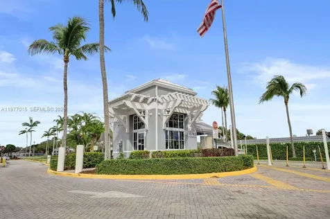62 Monaco B Delray Beach FL 33446