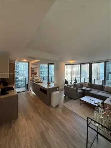 801 S Miami Avenue Miami FL 33131