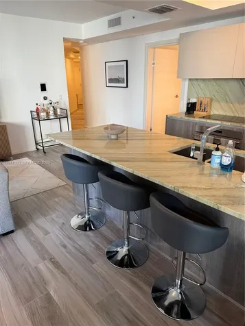 801 S Miami Avenue Miami FL 33131