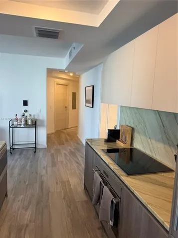 801 S Miami Avenue Miami FL 33131