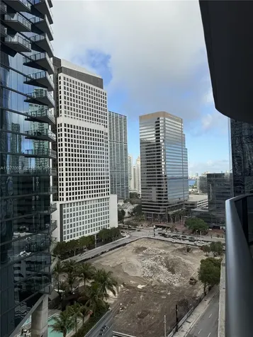 801 S Miami Avenue Miami FL 33131