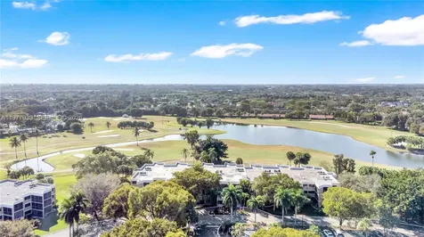 16200 Golf Club Road Weston FL 33326