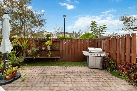 10268 NW 88th Terrace Doral FL 33178