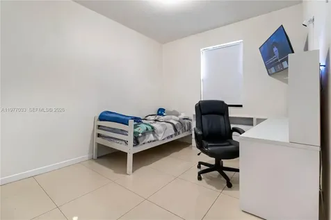 10268 NW 88th Terrace Doral FL 33178