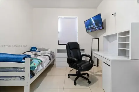 10268 NW 88th Terrace Doral FL 33178