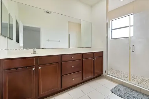 10268 NW 88th Terrace Doral FL 33178