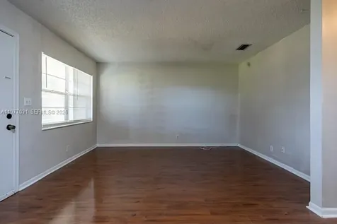 5192 NE 6th Avenue Oakland Park FL 33334