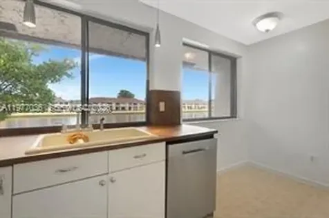 615 NW 210th Street Miami Gardens FL 33169