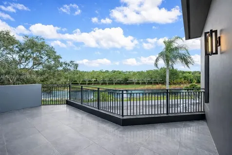 3560 Paddock Road Weston FL 33331