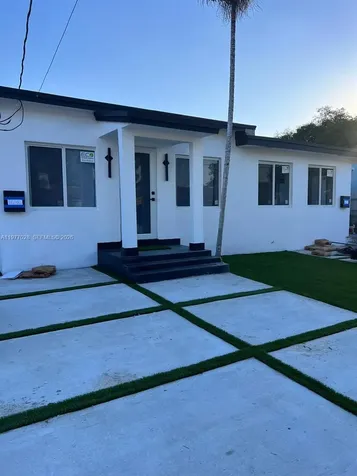 1630 SW 20th Street Miami FL 33145