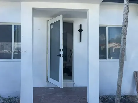 1630 SW 20th Street Miami FL 33145