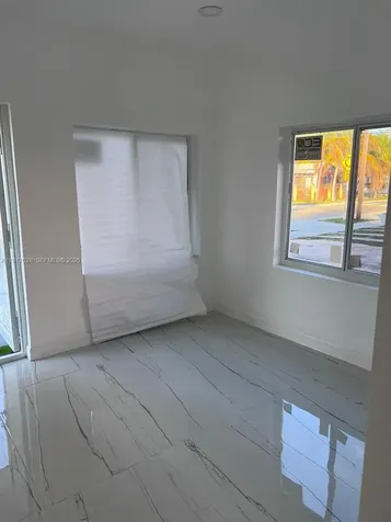 1630 SW 20th Street Miami FL 33145
