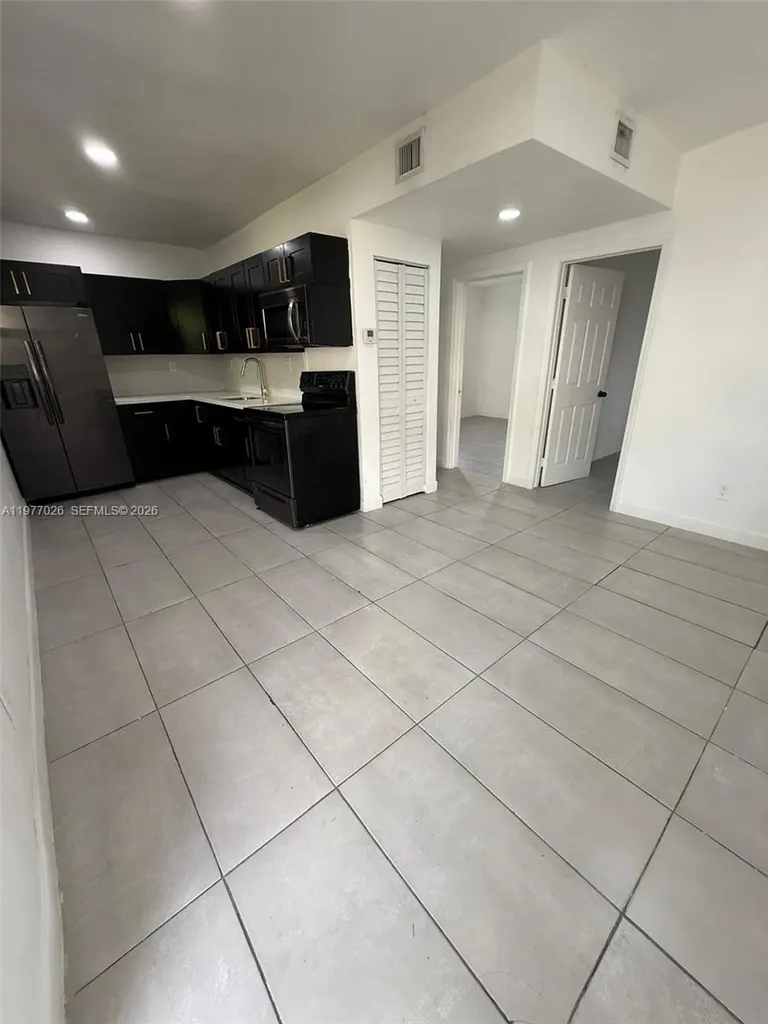 504 NW 15th Avenue Fort Lauderdale FL 33311