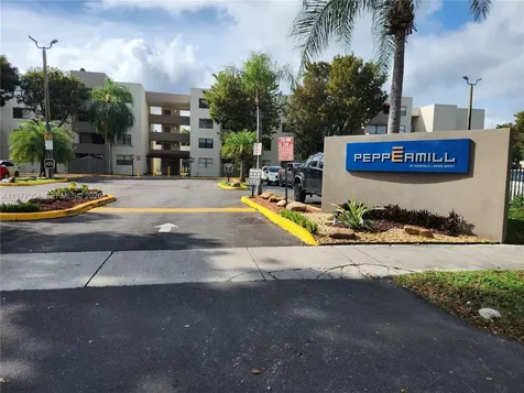 8000 SW 149th Avenue Miami FL 33193