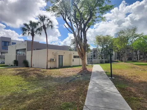8000 SW 149th Avenue Miami FL 33193