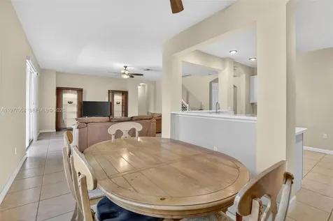 19151 N Hibiscus Street Weston FL 33332