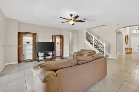 19151 N Hibiscus Street Weston FL 33332