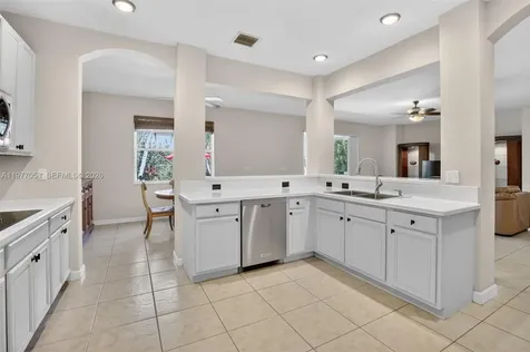 19151 N Hibiscus Street Weston FL 33332