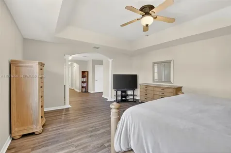 19151 N Hibiscus Street Weston FL 33332