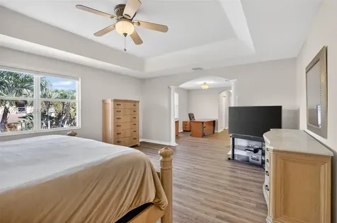 19151 N Hibiscus Street Weston FL 33332