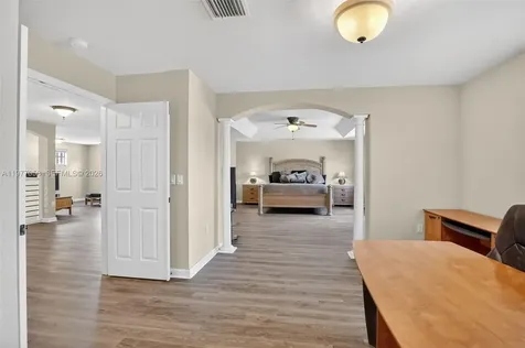 19151 N Hibiscus Street Weston FL 33332