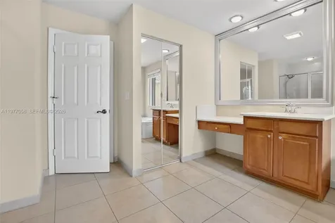 19151 N Hibiscus Street Weston FL 33332