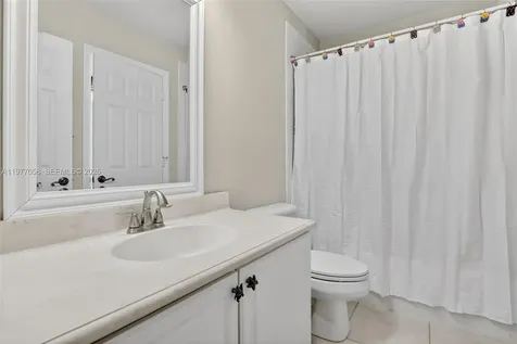 19151 N Hibiscus Street Weston FL 33332