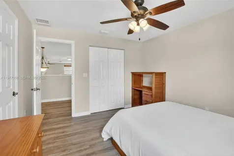 19151 N Hibiscus Street Weston FL 33332