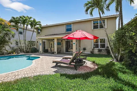 19151 N Hibiscus Street Weston FL 33332