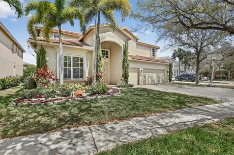 19151 N Hibiscus Street Weston FL 33332