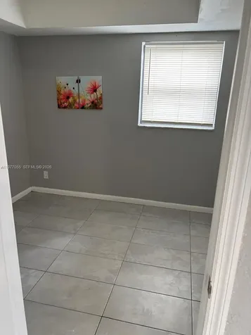 931 SW 80th Avenue North Lauderdale FL 33068