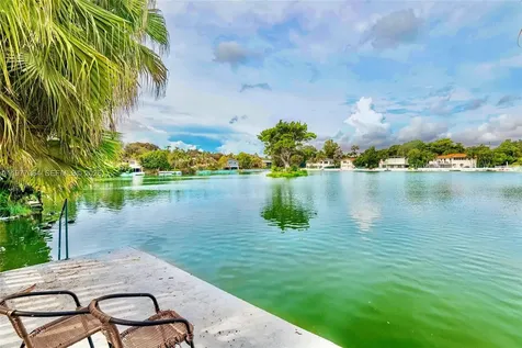 10450 NE 5th Avenue Miami Shores FL 33138