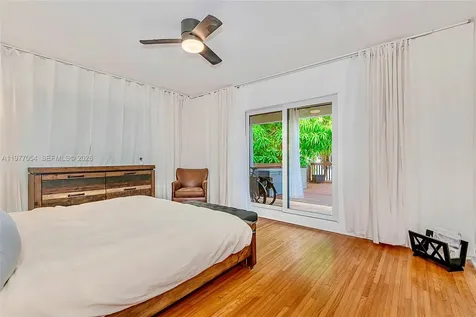 10450 NE 5th Avenue Miami Shores FL 33138