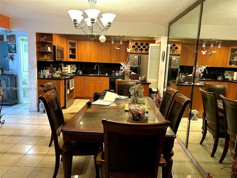 11219 SW 33rd Circle Place Miami FL 33165