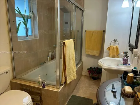 11219 SW 33rd Circle Place Miami FL 33165