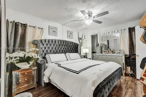 871 NE 207 Lane Miami FL 33179